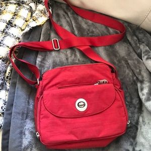 Baggallini purse